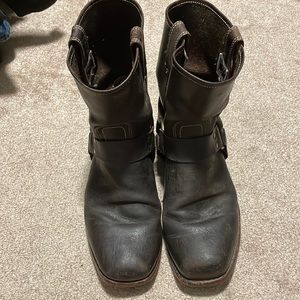 Frye  brown oil leather boots